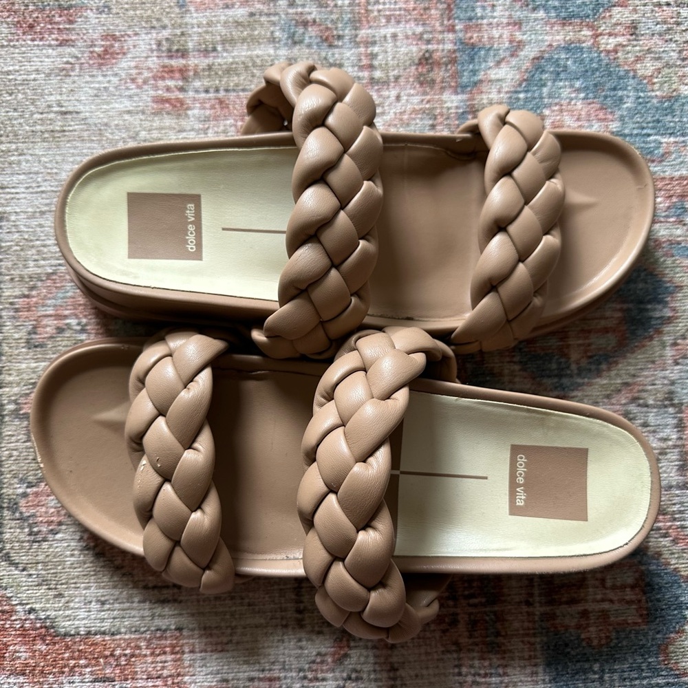 Dolce Vita Sandals